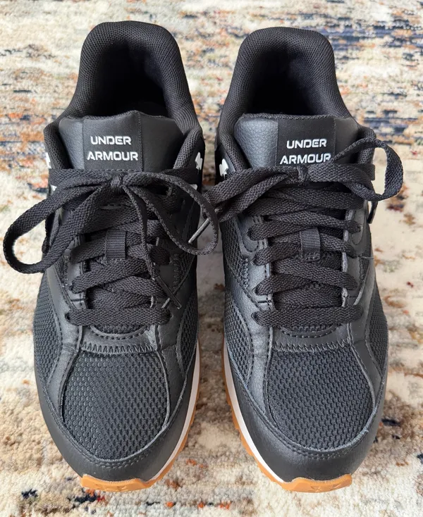 New Balance Black Sneakers - Image 2