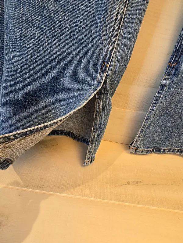 {29/8} Abercrombie & Fitch The Vintage Flare High Rise Dark Blue Jeans - Image 7