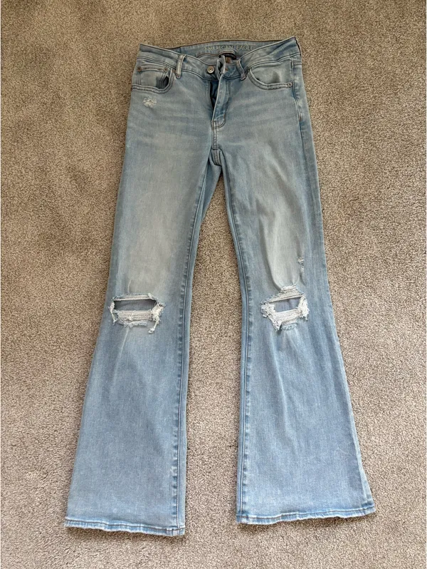 American Eagle Jeans - Image 2