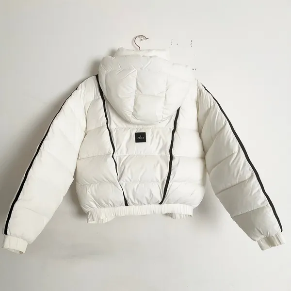 Alo Yoga Aspen Love Puffer Jacket Ivory S - Image 6