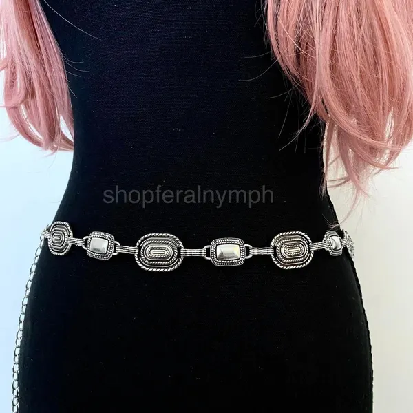 Silver Y2K Western Concho Link Chain Belt, Fits 26 to 38.5 Inches, X7GA1326 - Image 6