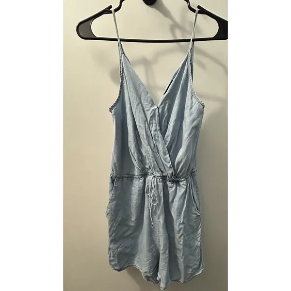 Chambray Romper One Piece Open Back Sleeveless Boho Coastal Resort Size Medium - Image 5