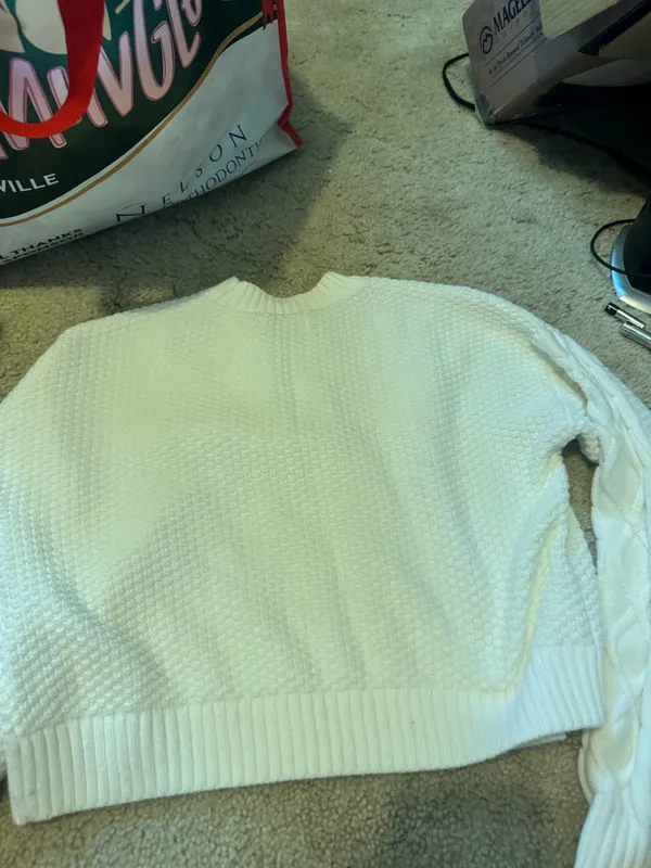 Cropped Hollister Sweater - Image 2