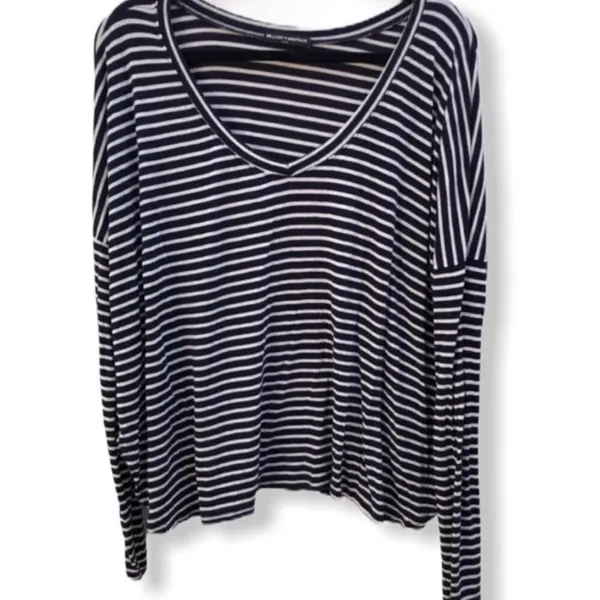 Brandy Melville‎ Navy Striped Shirt - Image 9