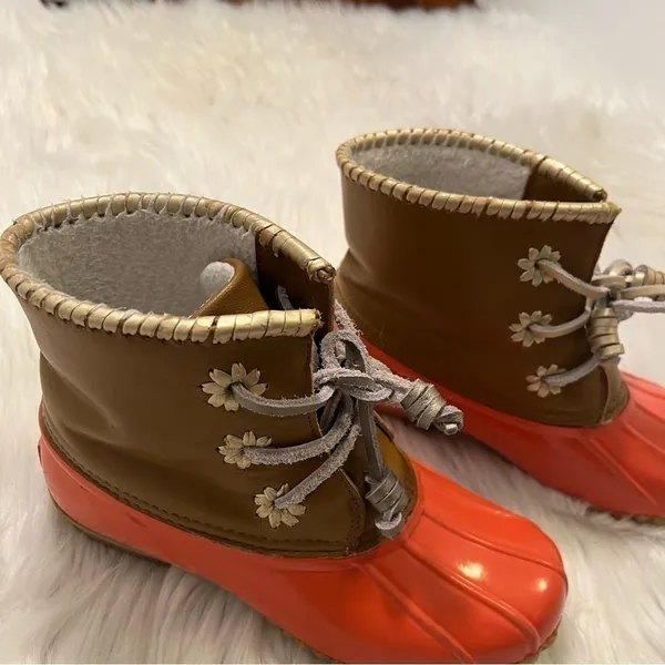 Jack Rogers Women's Size 6 Chloe Classic Rain Boot Tan Coral Lined Rubber - Image 4