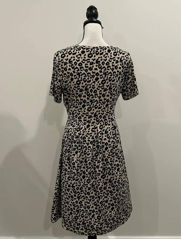 Leopard Print Dress Multiple Size M - Image 4