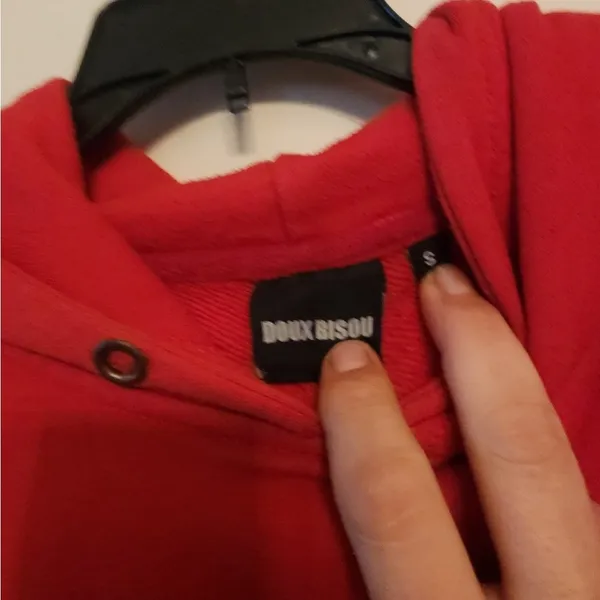 Doux bisou madeline Renee red hoodie size small - Image 3