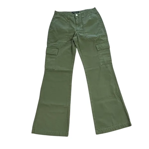 Aeropostale Womens Low Rise Flare Utility Cargo Pants Olive Green Size S - Image 6
