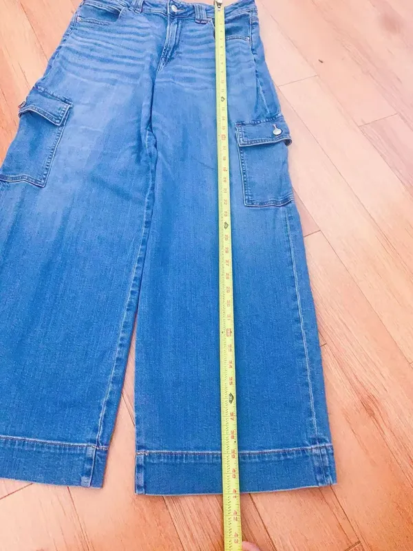 American Eagle Dreamy Drape Stretch Super High-Waisted Cargo Baggy Wide-Leg Jean Sz 10 - Image 5