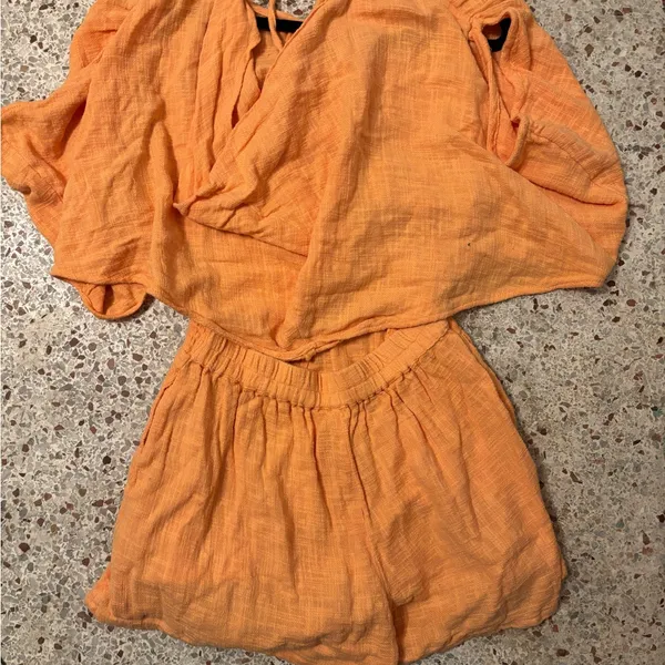 Free People free-est Pietro Tie Back Romper small - Image 9