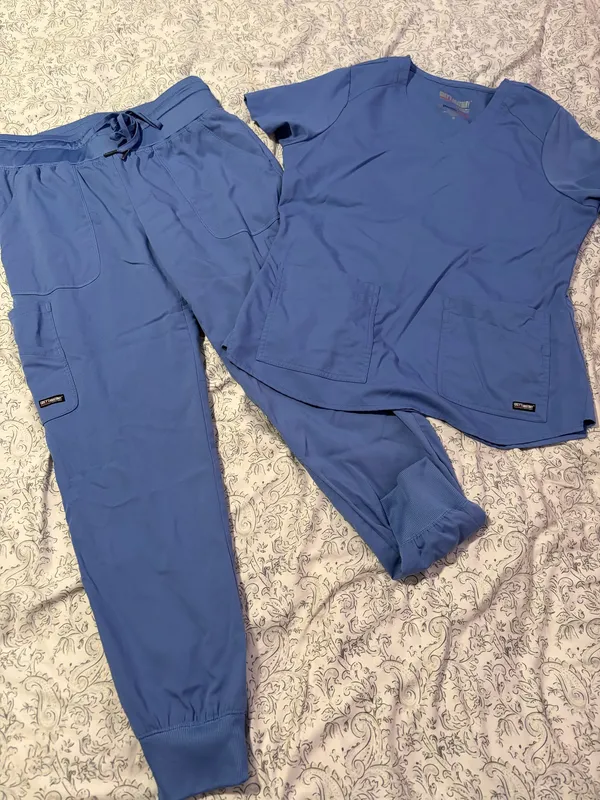 Grey's Anatomy Scrub Set Ceil Blue - Image 6