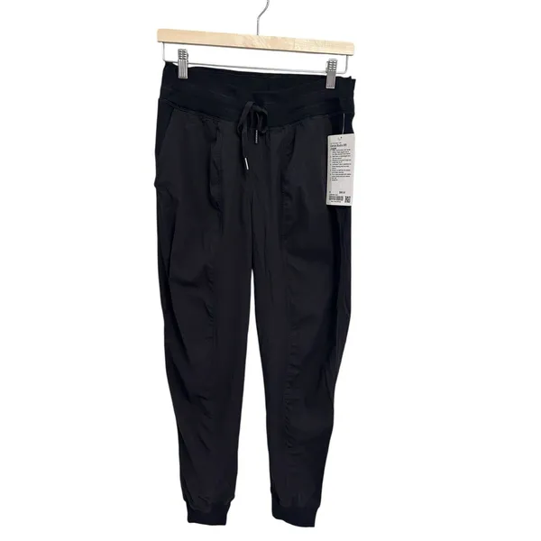 NWT Lululemon Dance Studio Mid-Rise Black Jogger Full Length size 8 Authentic - Image 4