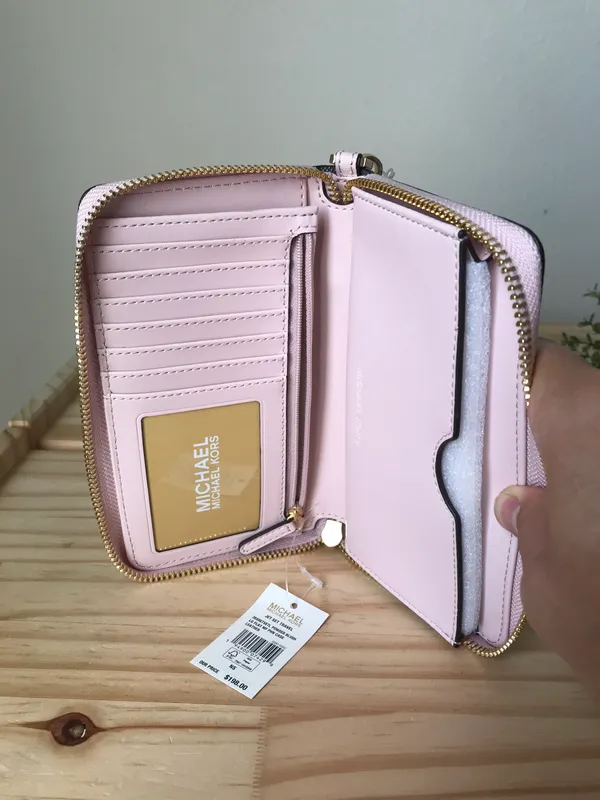 Wallet - Image 4