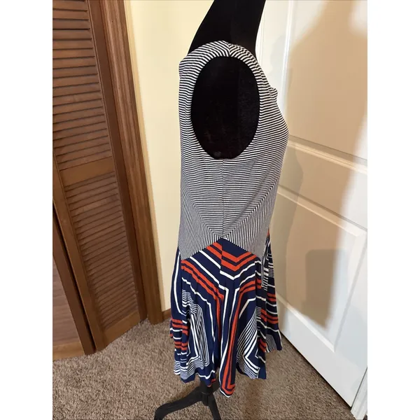 Maeve Anthropologie Cameron Striped Blue White Asymmetrical Swing Dress Size M - Image 4