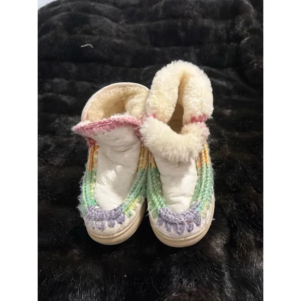 MOU - Eskimo Sneaker with Bold Rainbow Stitching in Nubuck True White 6 shoes - Image 2