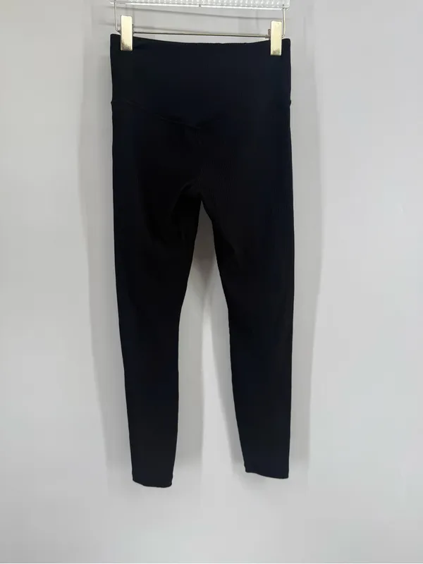 Athleta Women's Size M Elation Rib Tight Leggings black - Image 4