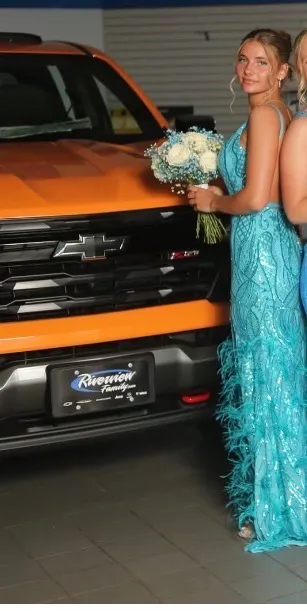 Prom Dress Blue Size 4 - Image 2