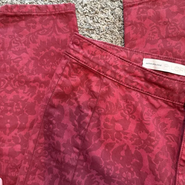 Anthropologie‎ Pilcro Denim High Rise Legging Sz 30 Red Floral Holiday Night Out - Image 4