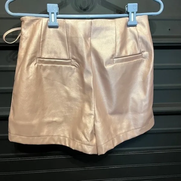 Strut & Bolt‎ Faux Leather Wrap Mini Skort Women's Small Pink Tie Waist - Image 2
