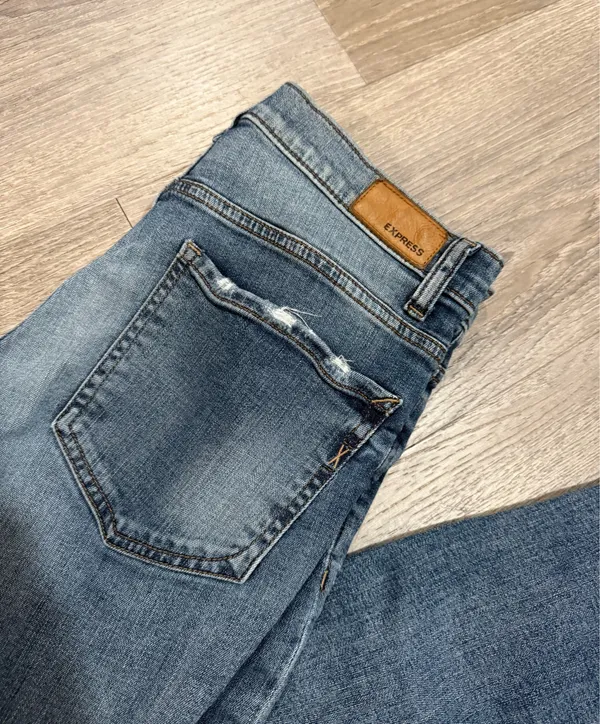 Express High-Rise Girlfriend Jeans - Image 7
