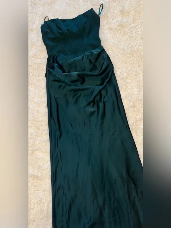 NWOT Betsy & Adam strapless mixed media green gown Sz 4 - Image 5