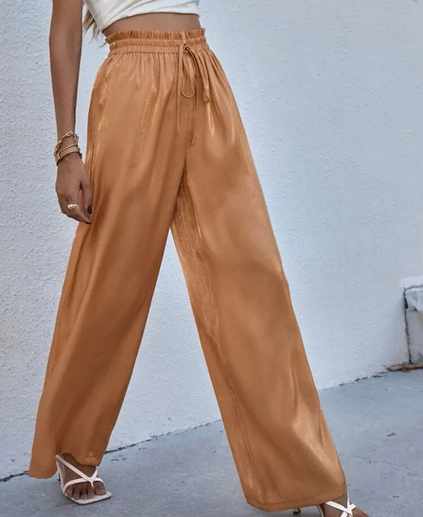 Wide Legged Pants - Image 4
