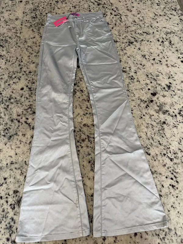 Edikted Pants Flare Faux Leather - Image 2
