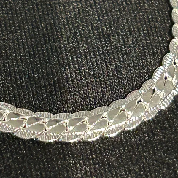 Elegant Silver Chain Necklace S925 - Image 4