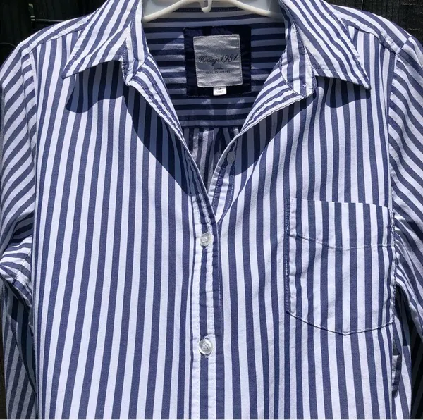 Heritage 1981 Medium Blue & White Striped Button Up - Image 9
