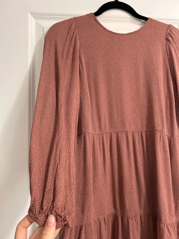 Abercrombie & Fitch Mauve Ditsy Polka Dot Tiered Mini Dress Size Small - Image 3