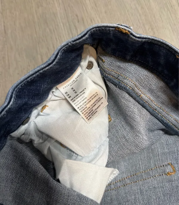 American eagle curvy hi rise shortie denim shorts - Image 7