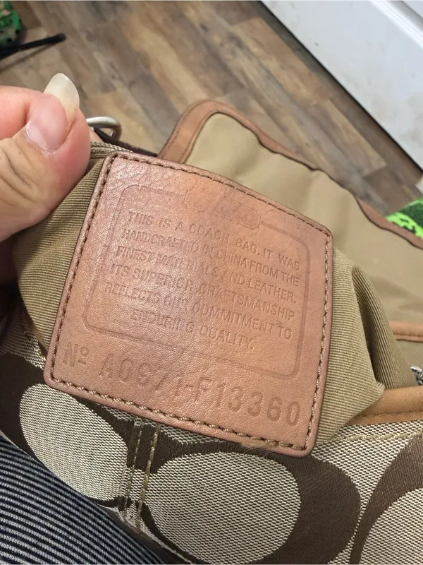Coach Vintage Tan and Brown Signature Canvas Crossbody Bag - Image 9