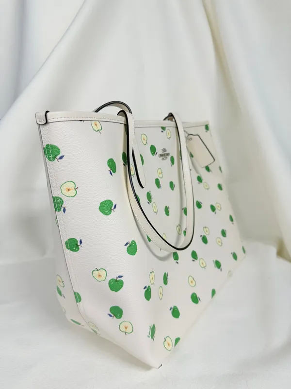 Coach City Tote With Apple Print c4119 - Image 2