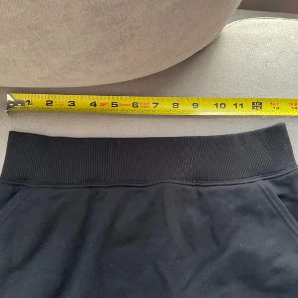 Alo Yoga Accolade Skirt Black S - Image 3