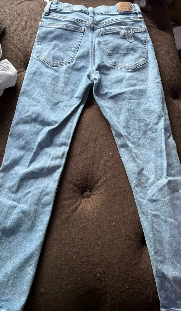 American Eagle Jeans - Image 2