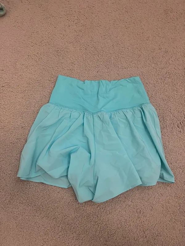 Aerie OFFLINE Shorts Crossover by Flowy Real Me light blue - Image 2