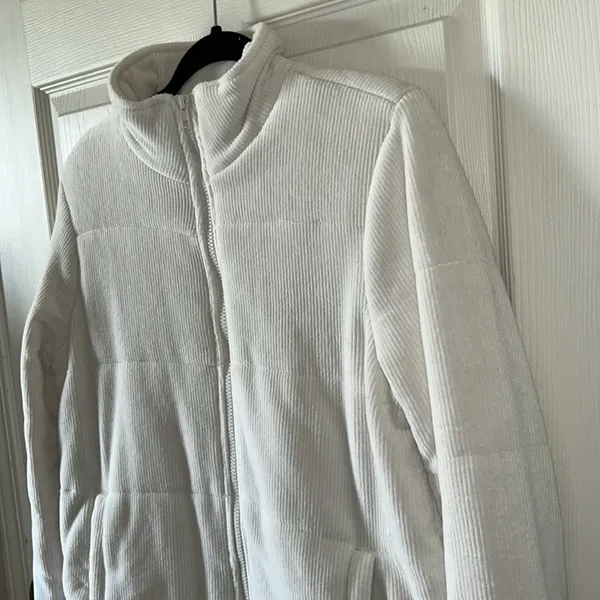 Z Supply Women’s Corduroy Puffer Jacket in Champagne‎ Mist Size Large - Image 6