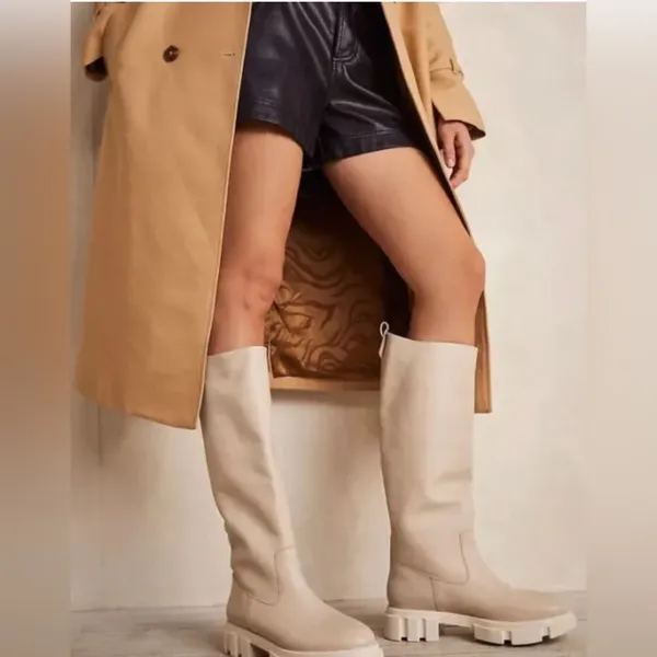 Free People Brooks Tall Boots Chalk Chunky Slip On Boots Size 40. Sh4 - Image 2