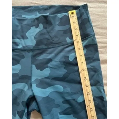 Fabletics Define High-Waisted 7/8 Leggings Blue Camo Size Large NWT - Image 12