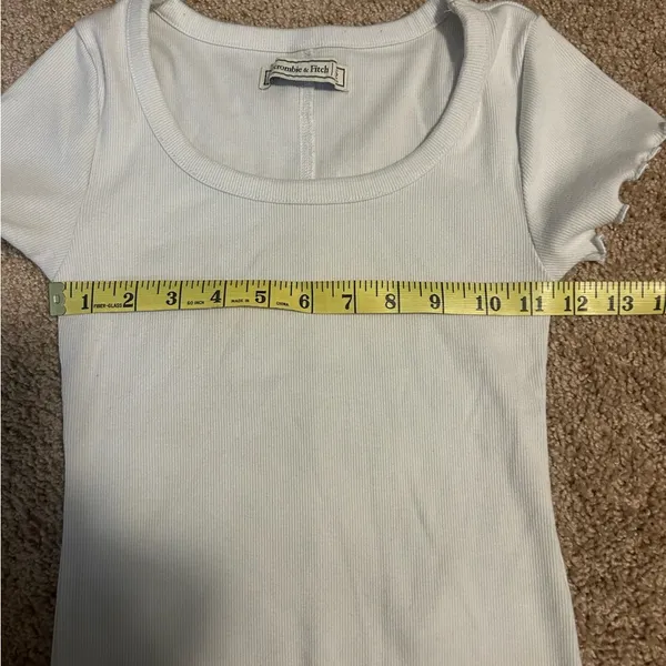 Abercrombie and Fitch White Ruffle Shirt size XS - Image 8