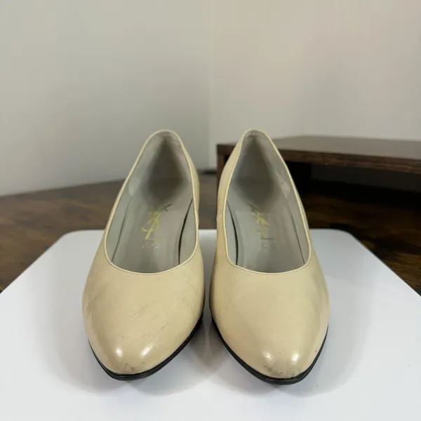 Yves Saint Laurent Pumps Womens 35 US 5 Beige Leather Kitten Heel Closed Toe - Image 2