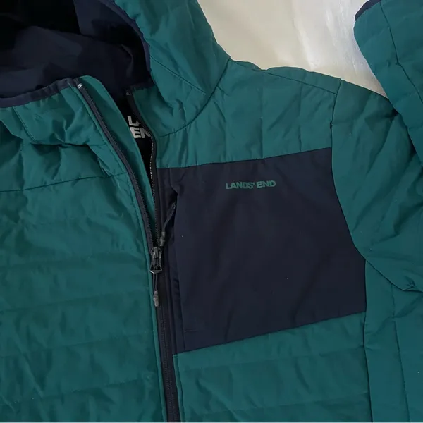 Lands End lightweight Packable puffer jacket - Image 2