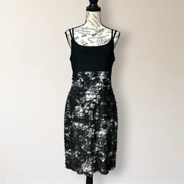 Joseph Ribkoff Black Silver Metallic Ruffle Dress Homecoming Cocktail Party‎ 12 - Image 2