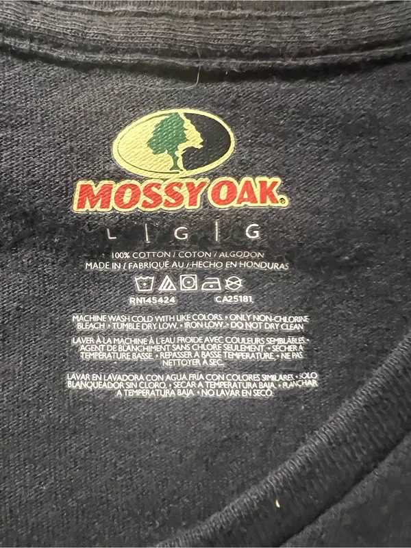 Mossy Oak Women’s V-Neck T-Shirt – Large 662 - Image 3