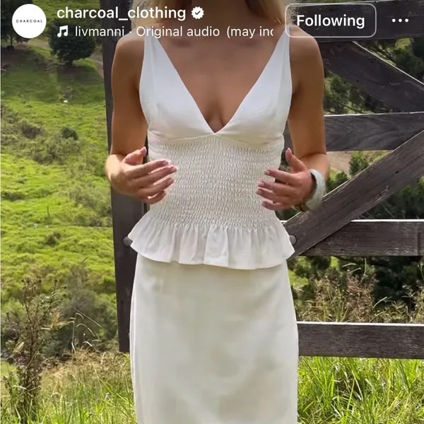 White linen top Size 2 - Image 6