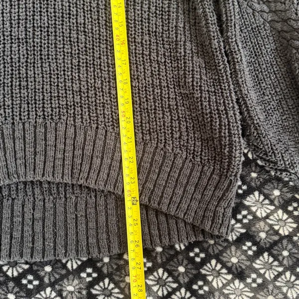 American Eagle Sweater - Image 3