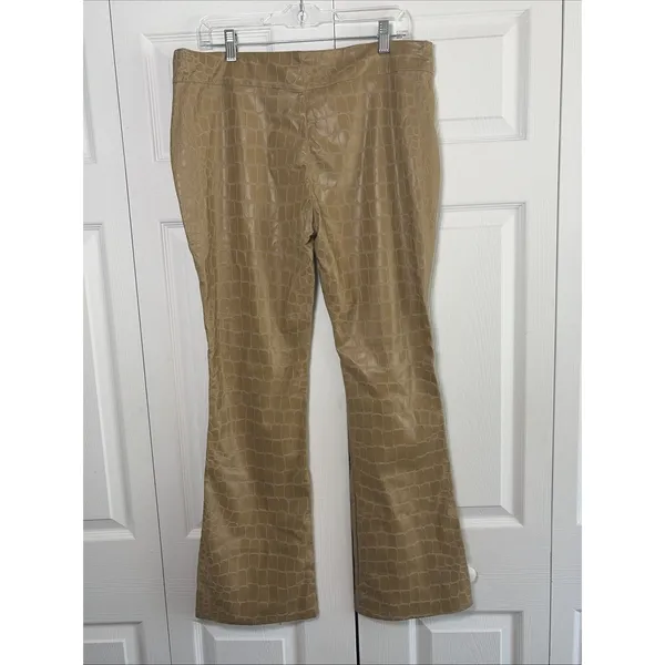 Neutral Zone Croc Embossed Faux Leather Pants Womens Size L Tan Y2K Flare PVC - Image 2