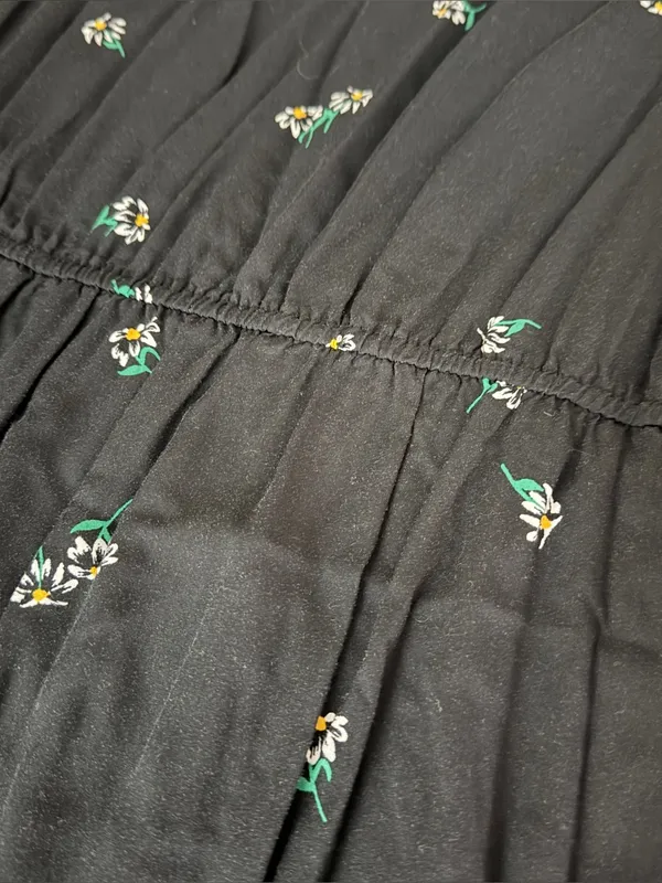 Old Navy XL Black Daisy Floral Sleeveless Fit & Flare Dress V Neck - Image 3