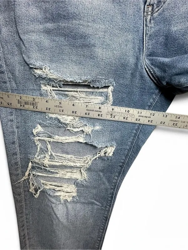 American Eagle Mom Jean Size 16 Regular High Rise Distressed Ripped Light Wash - Image 11
