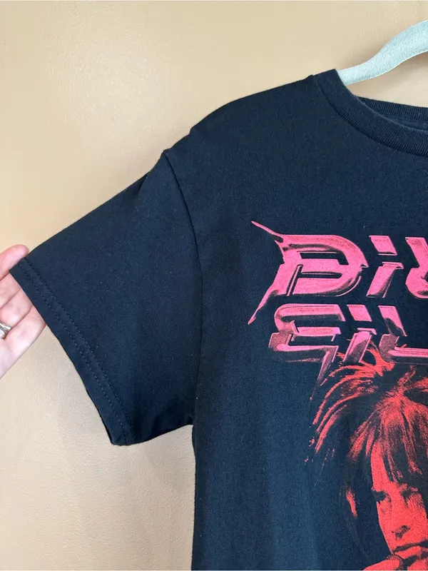 Billie Eilish 2025 Official Graphic Band T-Shirt Black Red Size Medium Grunge - Image 2